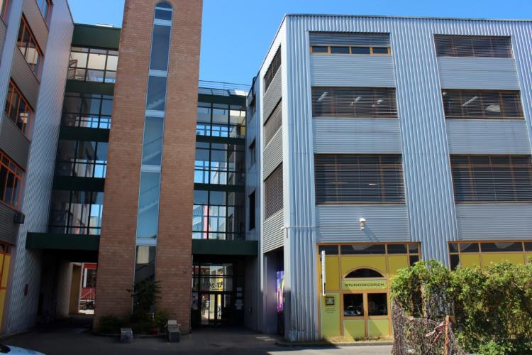 Surface de 134.00 m2 environ, au 1er Etage