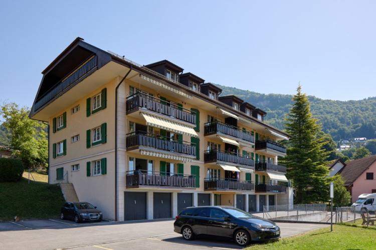 Bel appartement attique de 3 pièces à Blonay