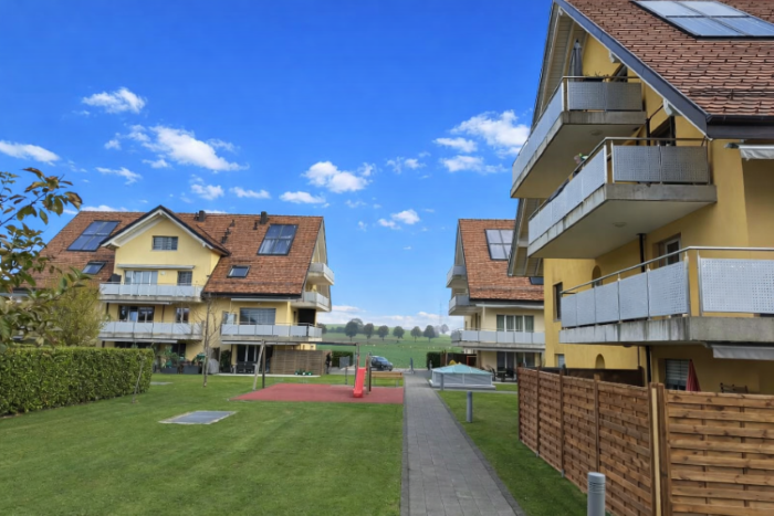 Bel appartement de 3.5 pièces à Froideville