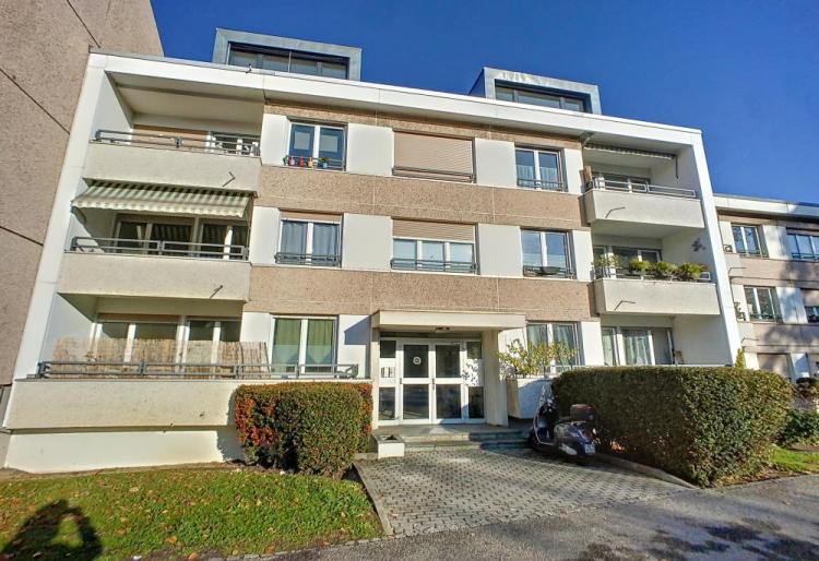 Appartement mansardé de 3 pièces au 3ème étage