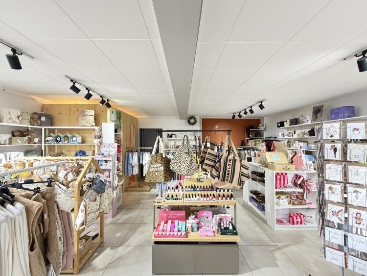 Local commercial au centre de Romont