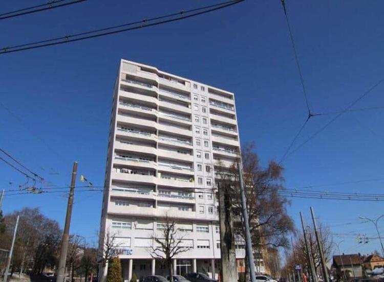 Appartement de 2 pièces au 8ème étage