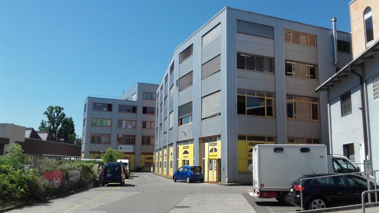 Surface de 144.00 m2 environ, au 3ème Etage